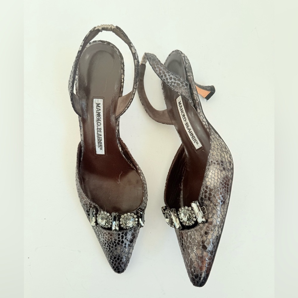 Manolo Blahnik Retro Black grey snakeskin jewel embellished slingback pumps EU36